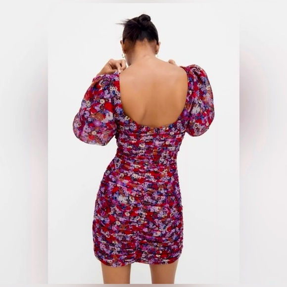 SOLD 💖NWOT Zara Mini Floral Dress Sz Small - Picture 3 of 7